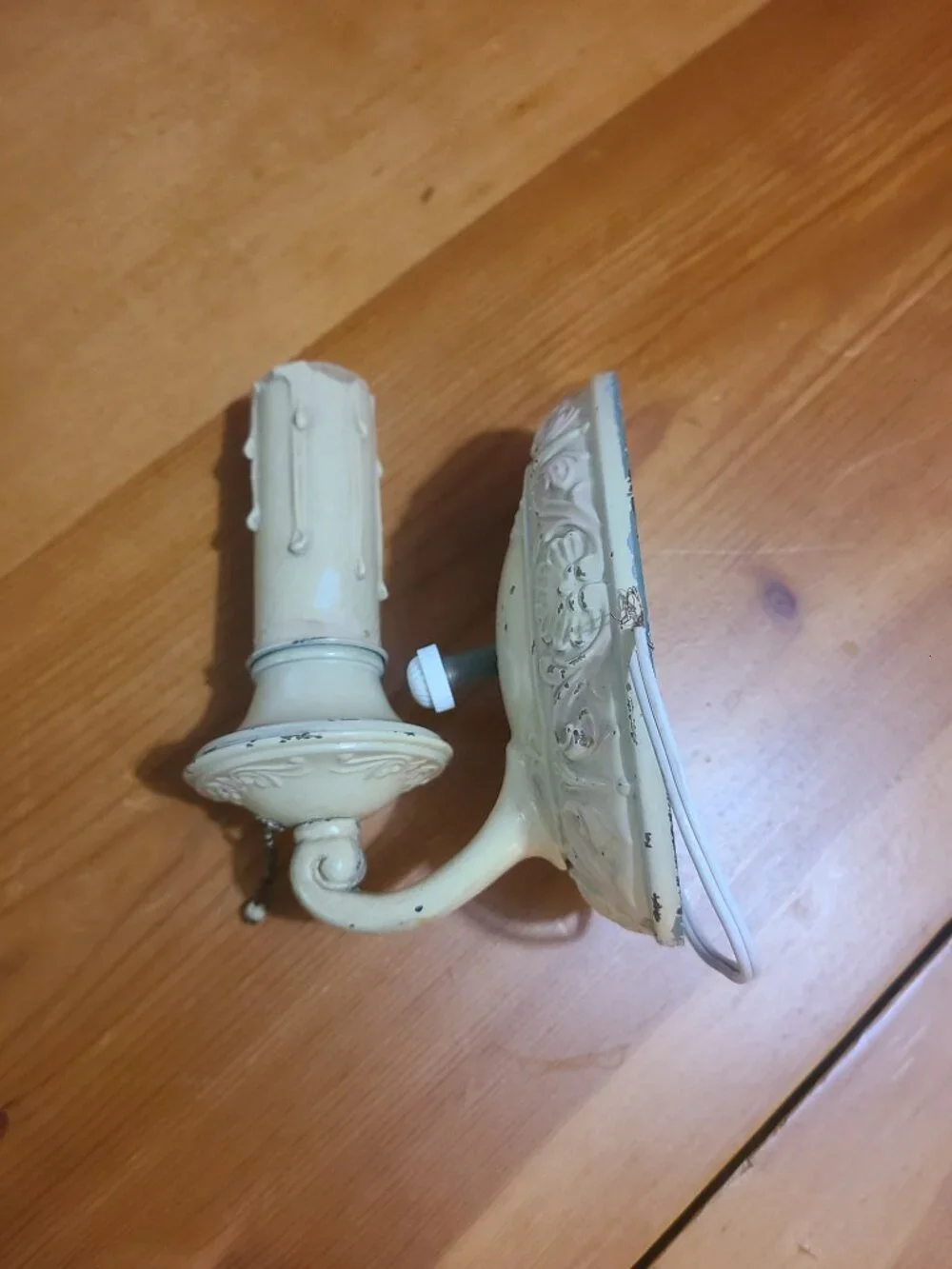 1920's Victorian / Art Deco Wall Sconce Antique White Pull Chain Wall Mount